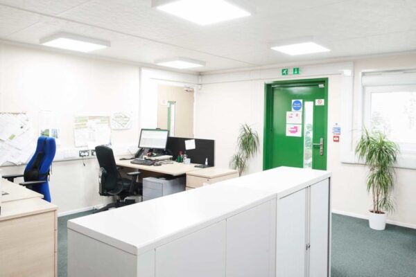006-modular-office-building-960x640-1.jpg (3 Bay) Compliant Modular Building