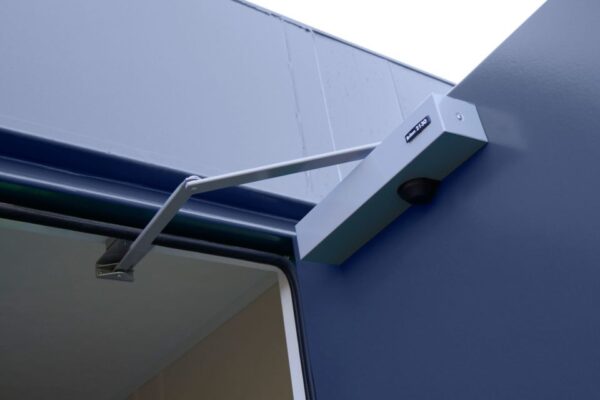 1006-Special-Feature-Door-Closers-resized-960x640-1.jpg 32Ft ECOlink Meeting Room Cabin