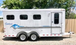 1998-sundowner-3-horse-slant.jpg 1998 Sundowner 3 Horse Slant