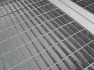 20Ft-X-8Ft-Open-Mesh-Floor-Bunded-Store.webp 20Ft X 8Ft Open Mesh Floor Bunded Store